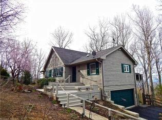 330 Mountain Laurel, Asheville, NC 28805