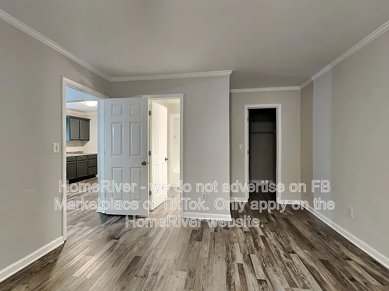 2785 Country Ct SE #C — Photo 4
