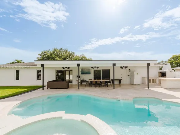 12241 SW 120th Ave, Miami, FL 33186