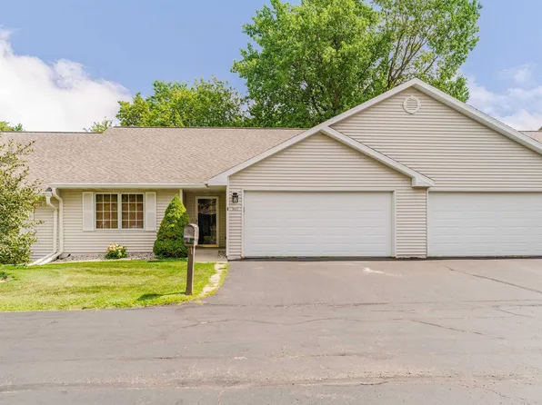465 W Packer Ave, Oshkosh, WI 54901