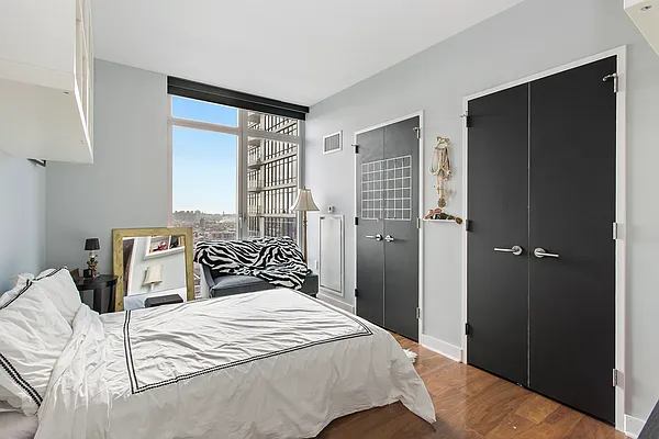 Rented by Douglas Elliman | media 21