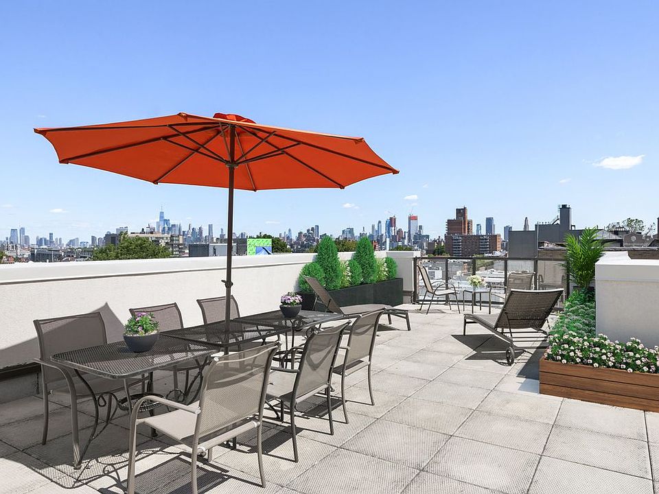 1st image of 226 15th St APT 3D