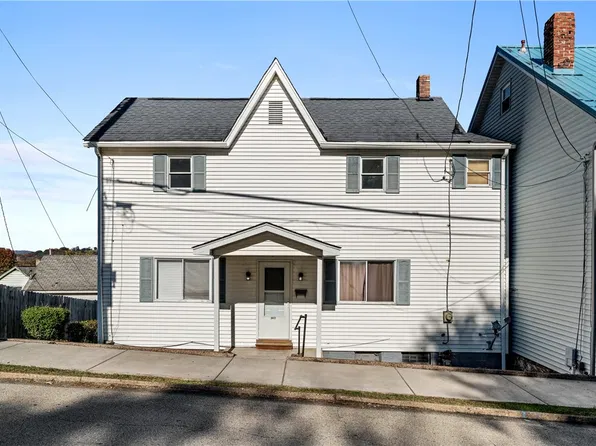 302 Lowell St, Vandergrift, PA 15690