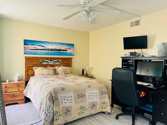 3rd image of 602 Lime Ave APT 303