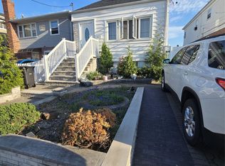 9712 159th Avenue, Howard Beach, NY 11414