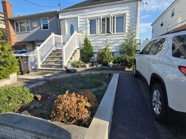 9712 159th Avenue, Howard Beach, NY 11414