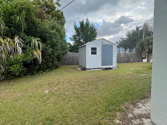 5th image of 601 Dunbar St