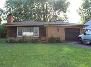 905 S Mount Prospect Rd, Des Plaines, IL 60016