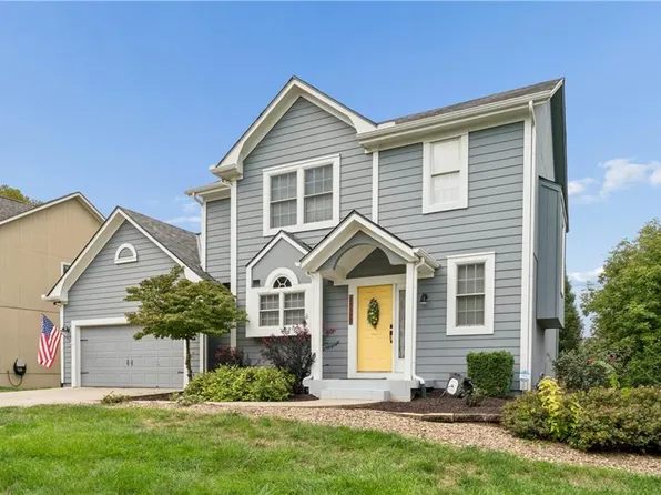 15332 S Widmer St, Olathe, KS 66062