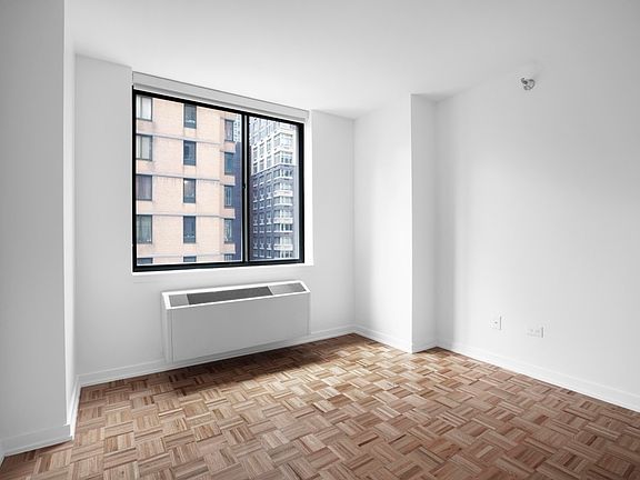 3rd image of 75 W End Ave APT C4n