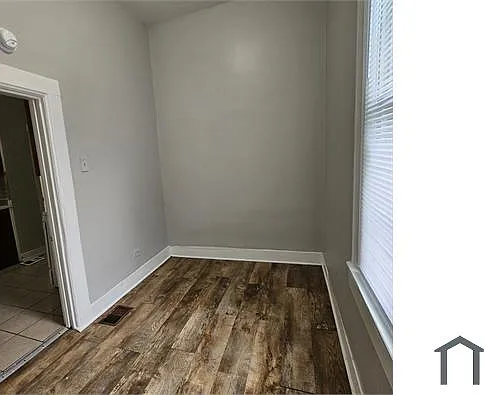 8709 S Exchange Ave #1-R — Photo 5
