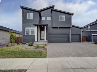 1119 W 15th St, La Center, WA 98629