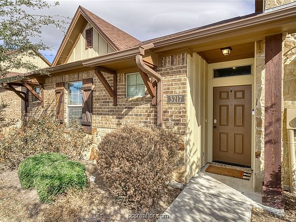 2nd image of 3217 Papa Bear Dr