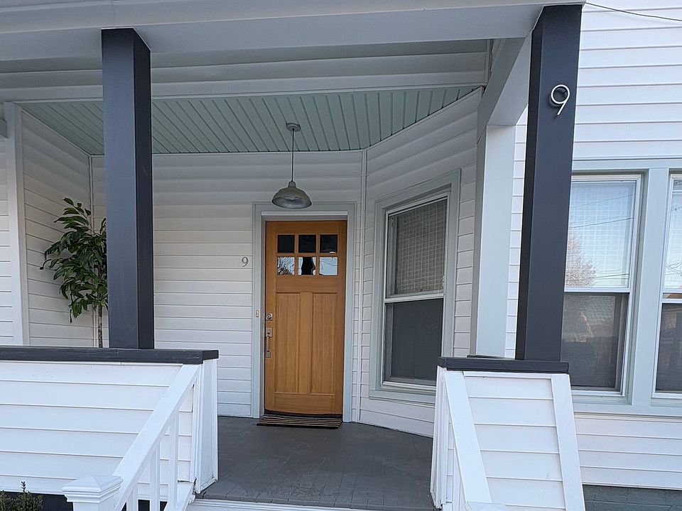 Front door, unit 9