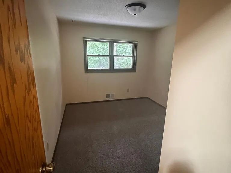 9866 Scandia Trl N — Photo 8