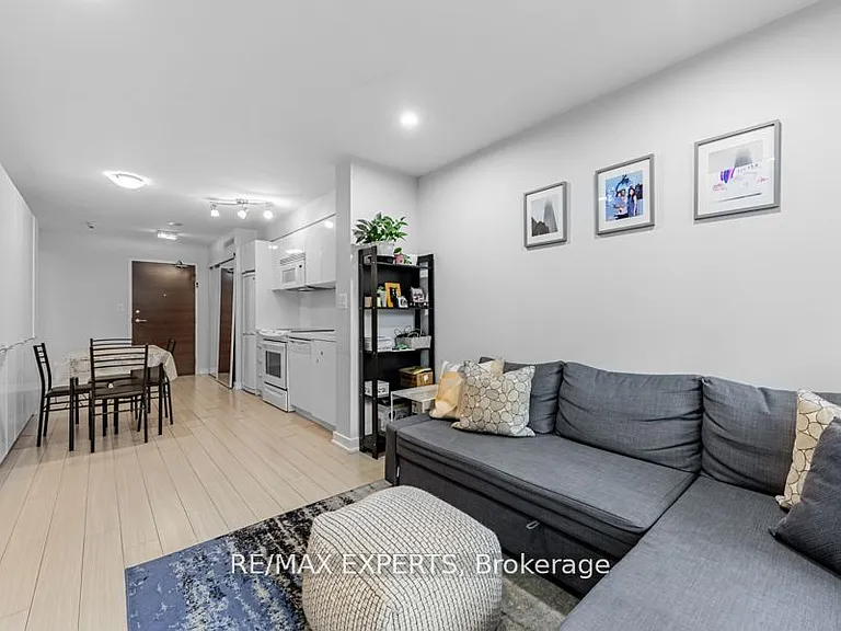 10 Capreol Ct #226 — Photo 15