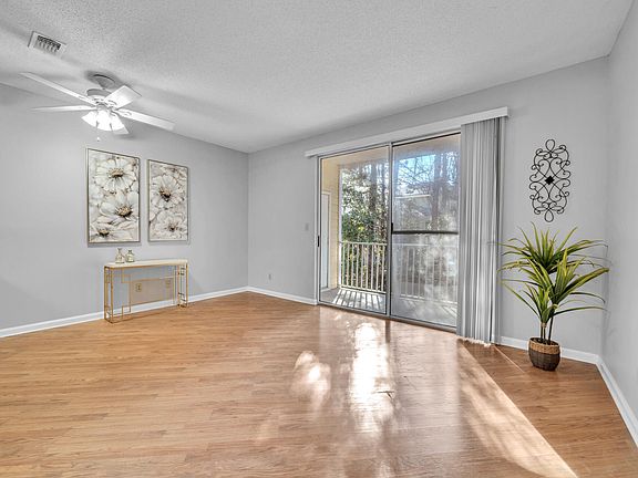 4th image of 200 Sandestin Ln APT 807