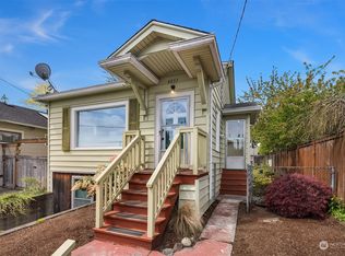 8053 27th Ave NW, Seattle, WA 98117