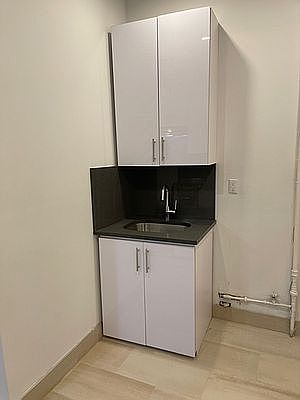2nd image of 9 Stanton St #4DI