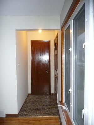 2nd image of 383 Hoxie Ave