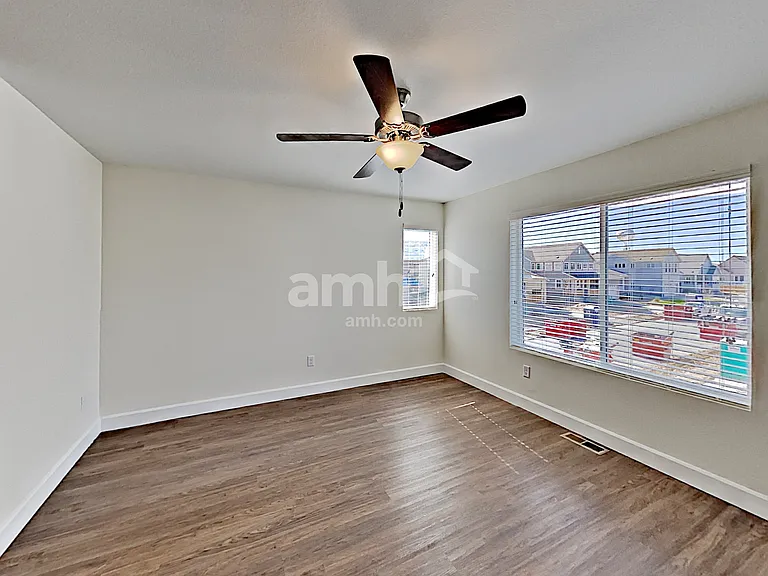4457 Crestone Peak St — Photo 9