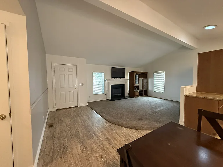 4818 S Baronsgate Way — Photo 5