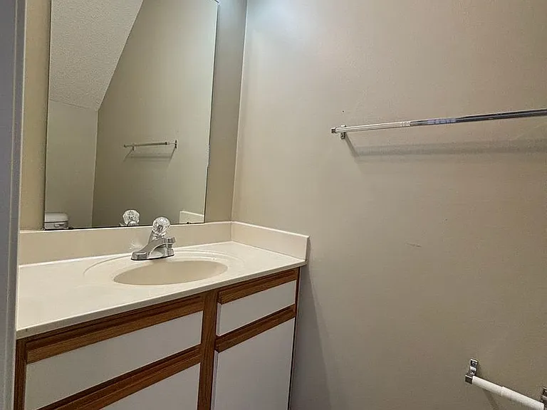 46 Pirates Cove Dr — Photo 7