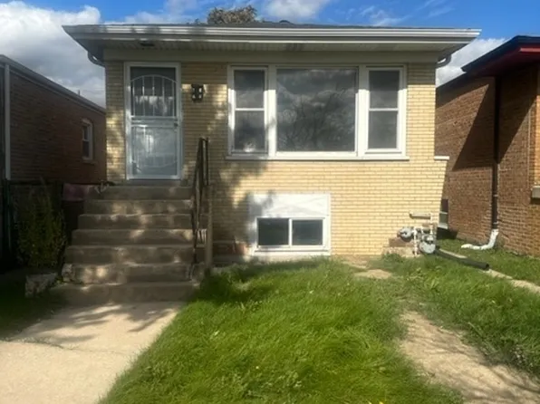 7440 W 64th Pl, Summit Argo, IL 60501