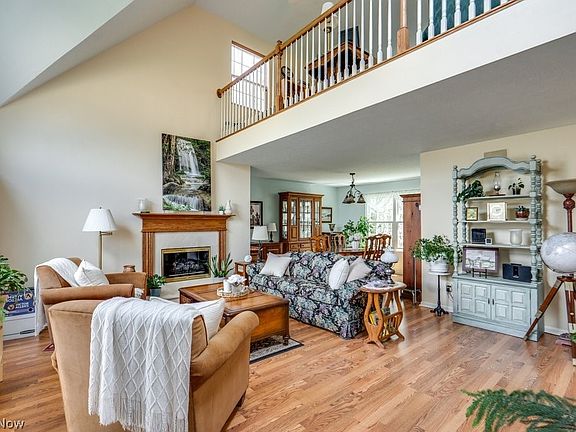 5th image of 7559 Chandler Ct
