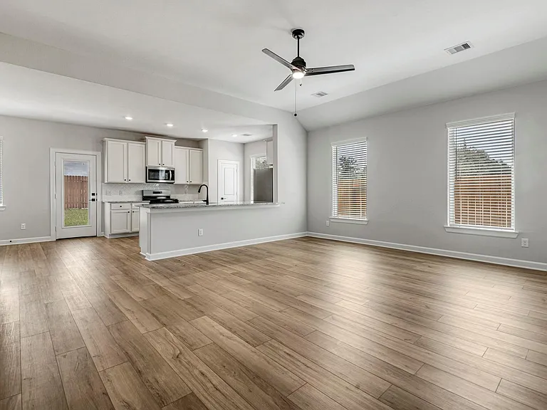 15683 Honey Cove Dr — Photo 4