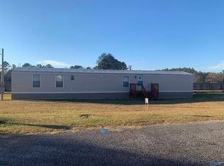 76 Coley Rd, Glencoe, AL 35905