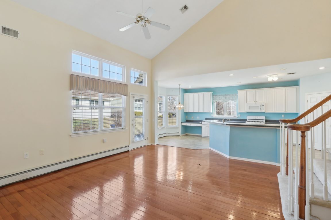 Brookview Ct-009.jpg