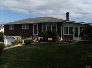 2075 Weaversville Rd, Allentown, PA 18109