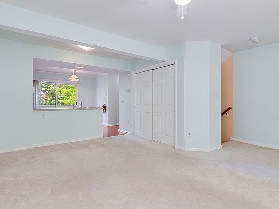 Dining Area / Kitchen
