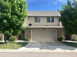 135 S Robison Dr, Ammon, ID 83406