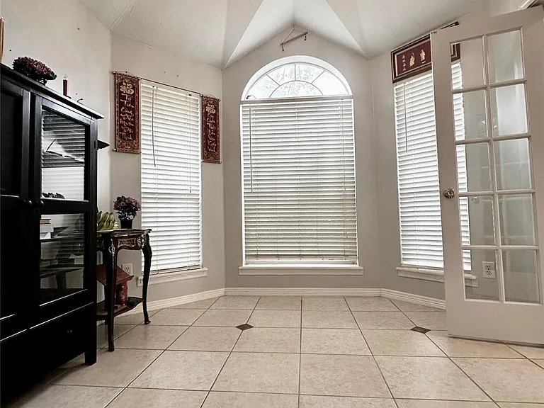 11036 Mistic Moon Ct — Photo 10
