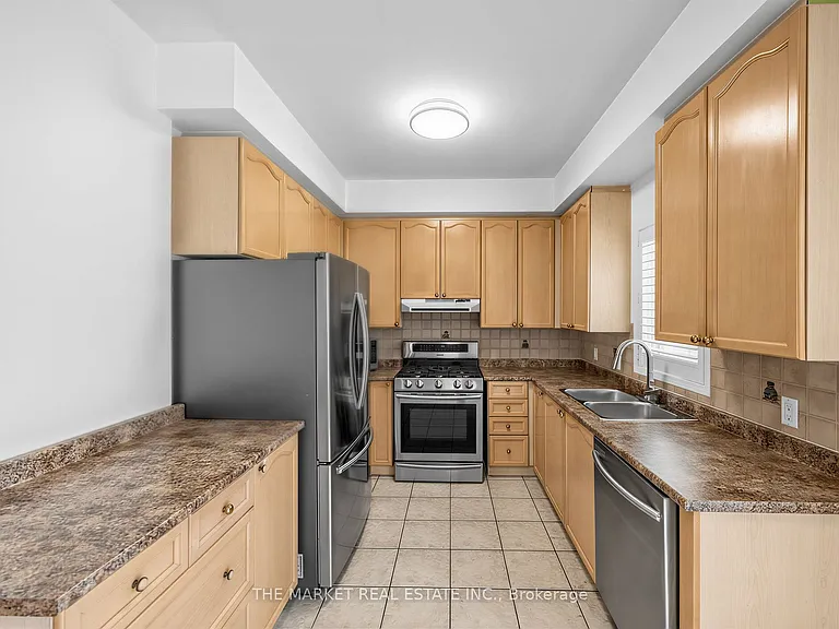 5088 Forestwalk Cir — Photo 14