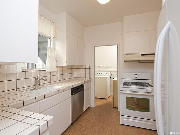 4th image of 267 Mallorca Way