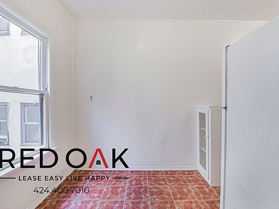 5th image of 836 Sanborn Ave APT 206