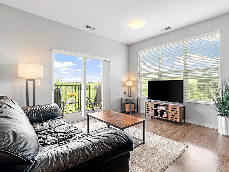 Westbrook - 3 Bed / 2 Bath - 1,364 Sq.Ft.