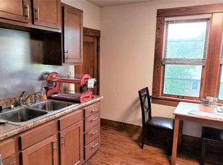 6779 Military Ave APT 1, Omaha, NE 68104