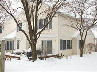 21826 Addington Blvd #8, Rocky River, OH