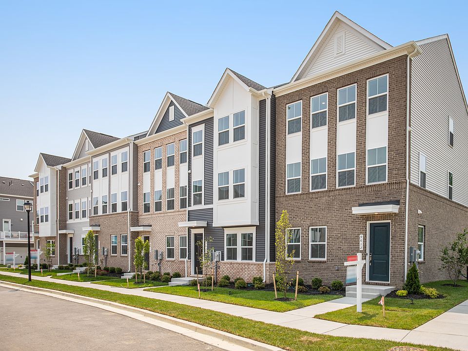 Luxurious Townhomes