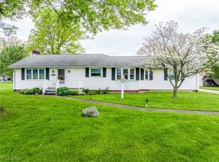 122 N Carr Rd, Orrville, OH 44667