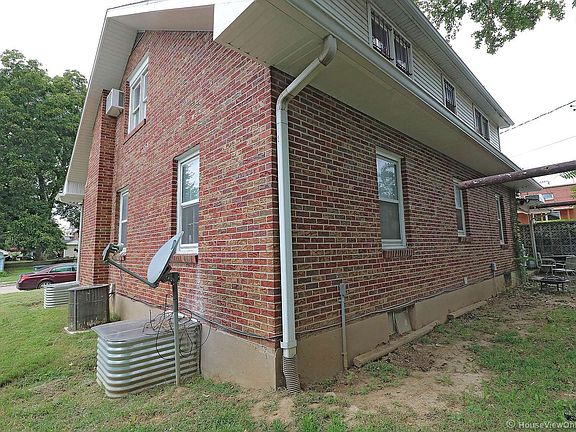 5th image of 110 N Hanover St #A