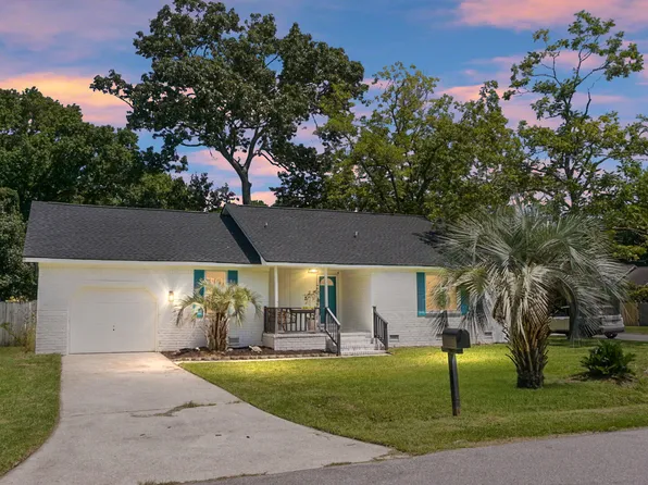 1520 Wakendaw Rd, Mount Pleasant, SC 29464