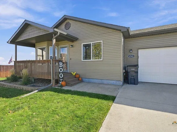 6565 Astoria Ln, Summerset, SD 57718