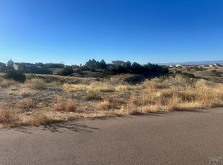 1271 S Skyline Ln, Pueblo West, CO 81007