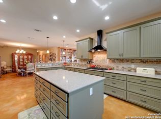 1942 Flat Creek Rd, Johnson City, TX 78636