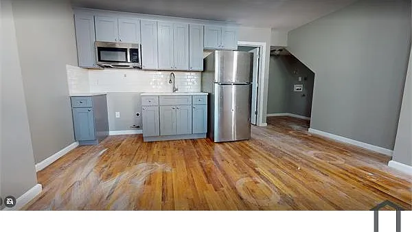 398 Saint Marks Pl #1 — Photo 1